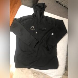 Patagonia r1 hooded thermal baselayer XL black